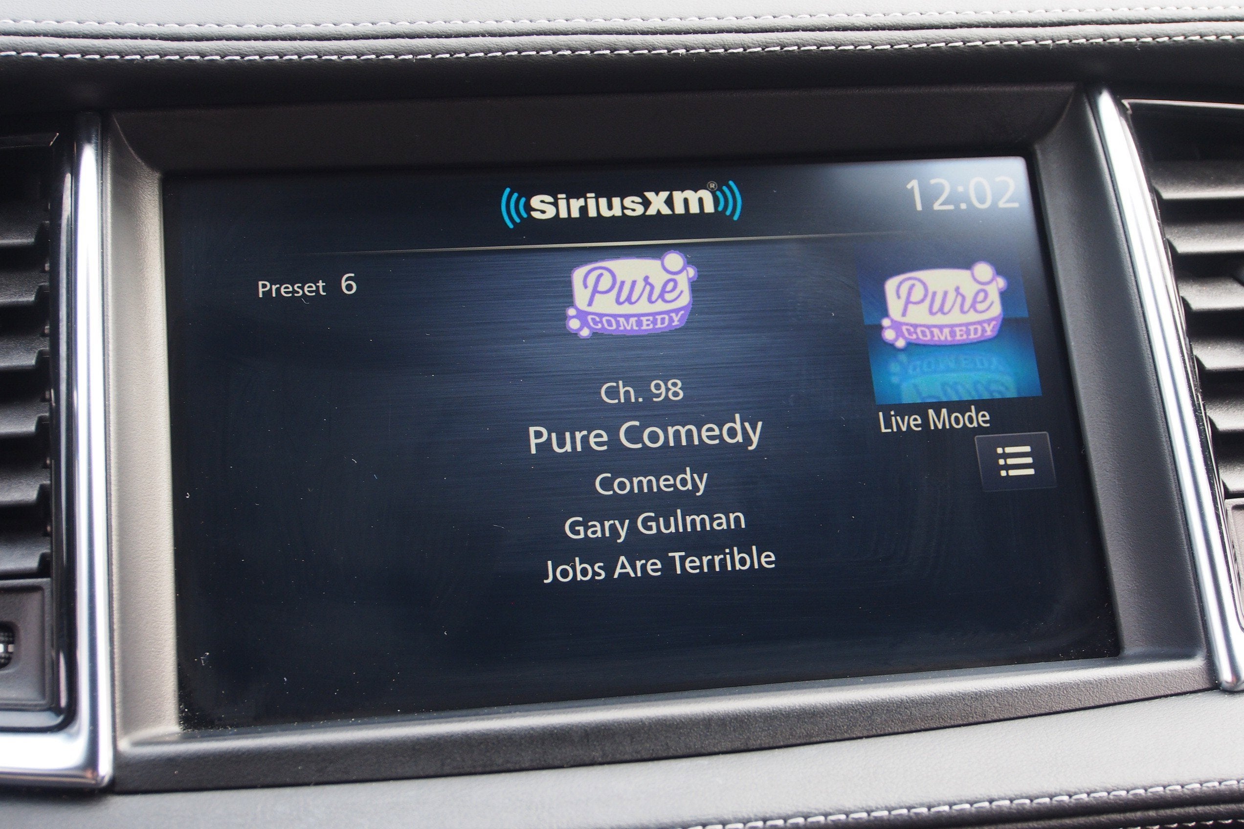 2023 INFINITI QX55 LUXE