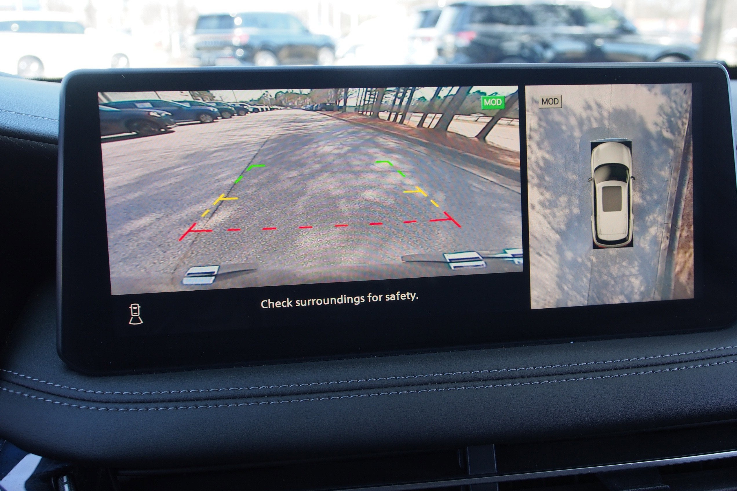 2025 INFINITI QX60 SENSORY