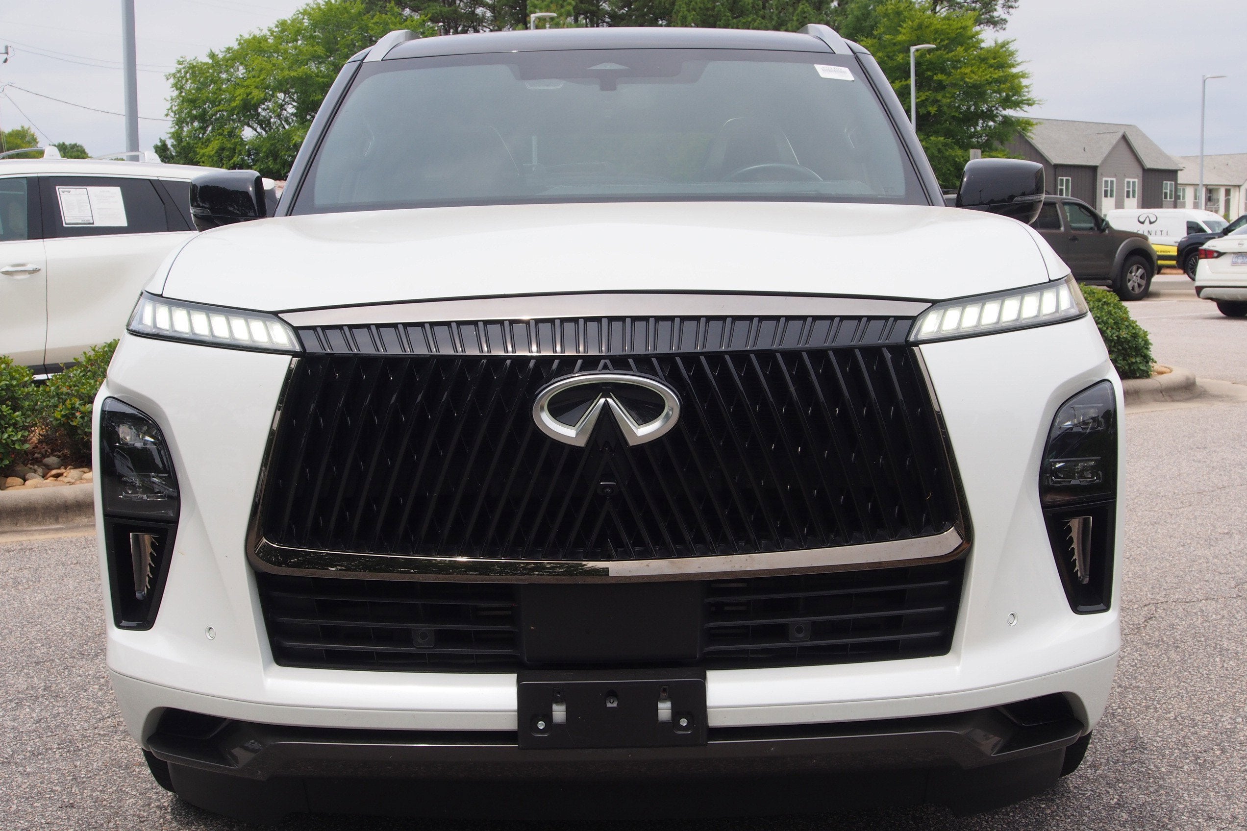 2025 INFINITI QX80 AUTOGRAPH