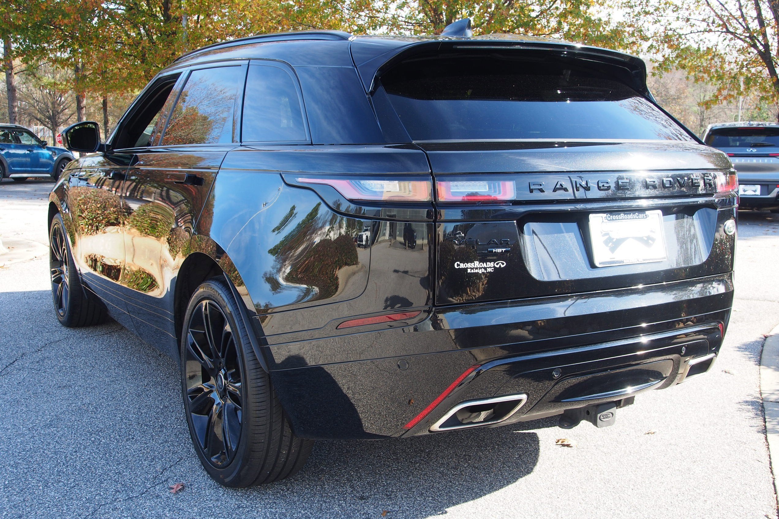 2023 Land Rover Range Rover Velar HST