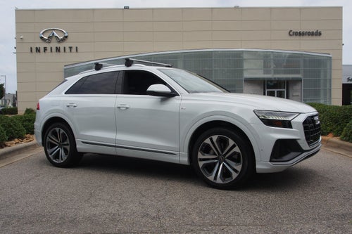 2022 Audi Q8 Premium Plus