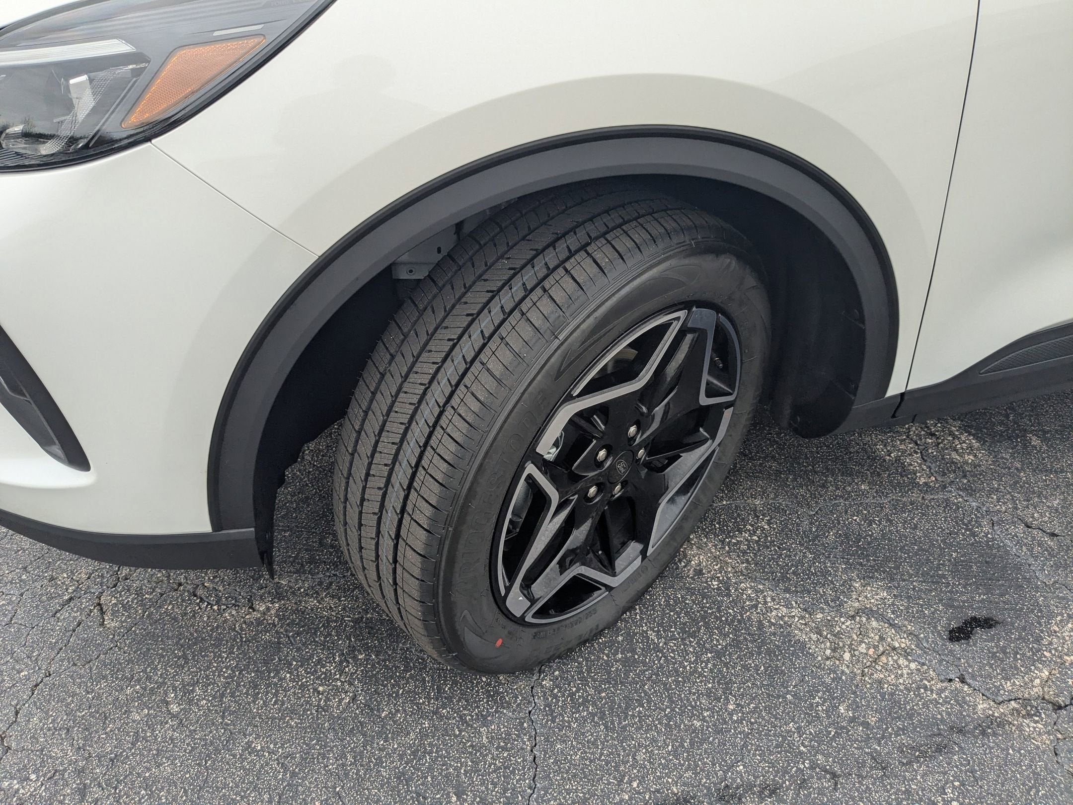 2026 Ford Escape Platinum