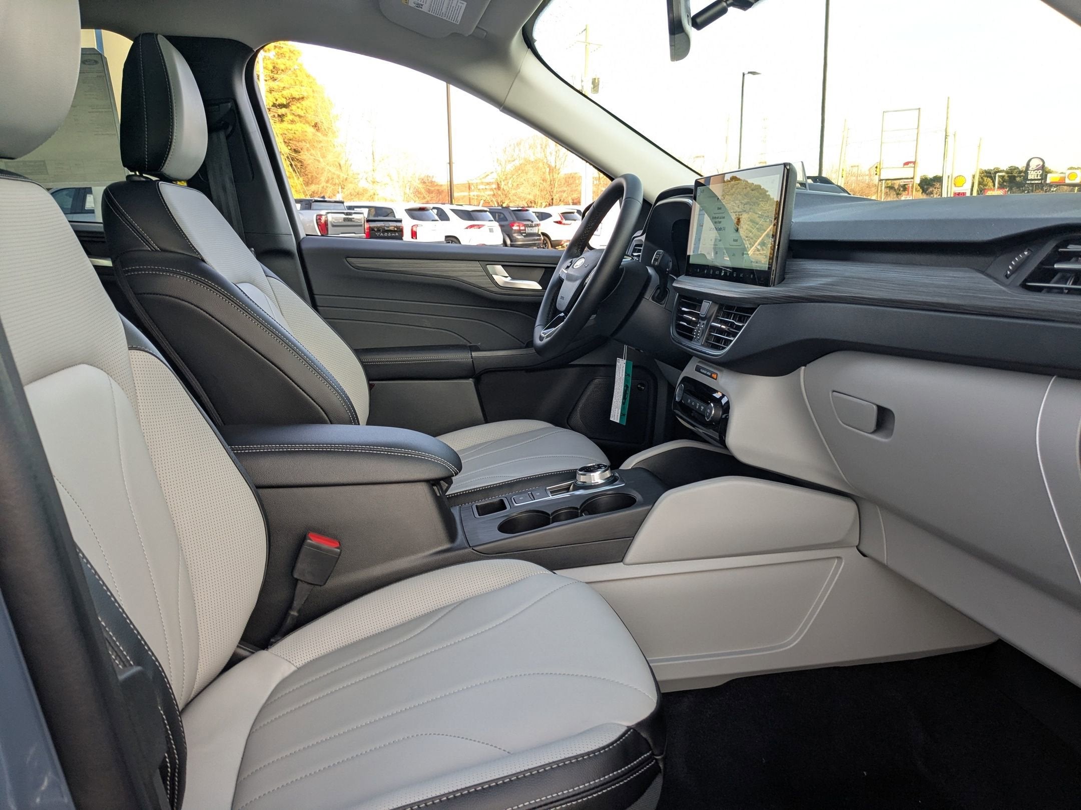 2026 Ford Escape Platinum