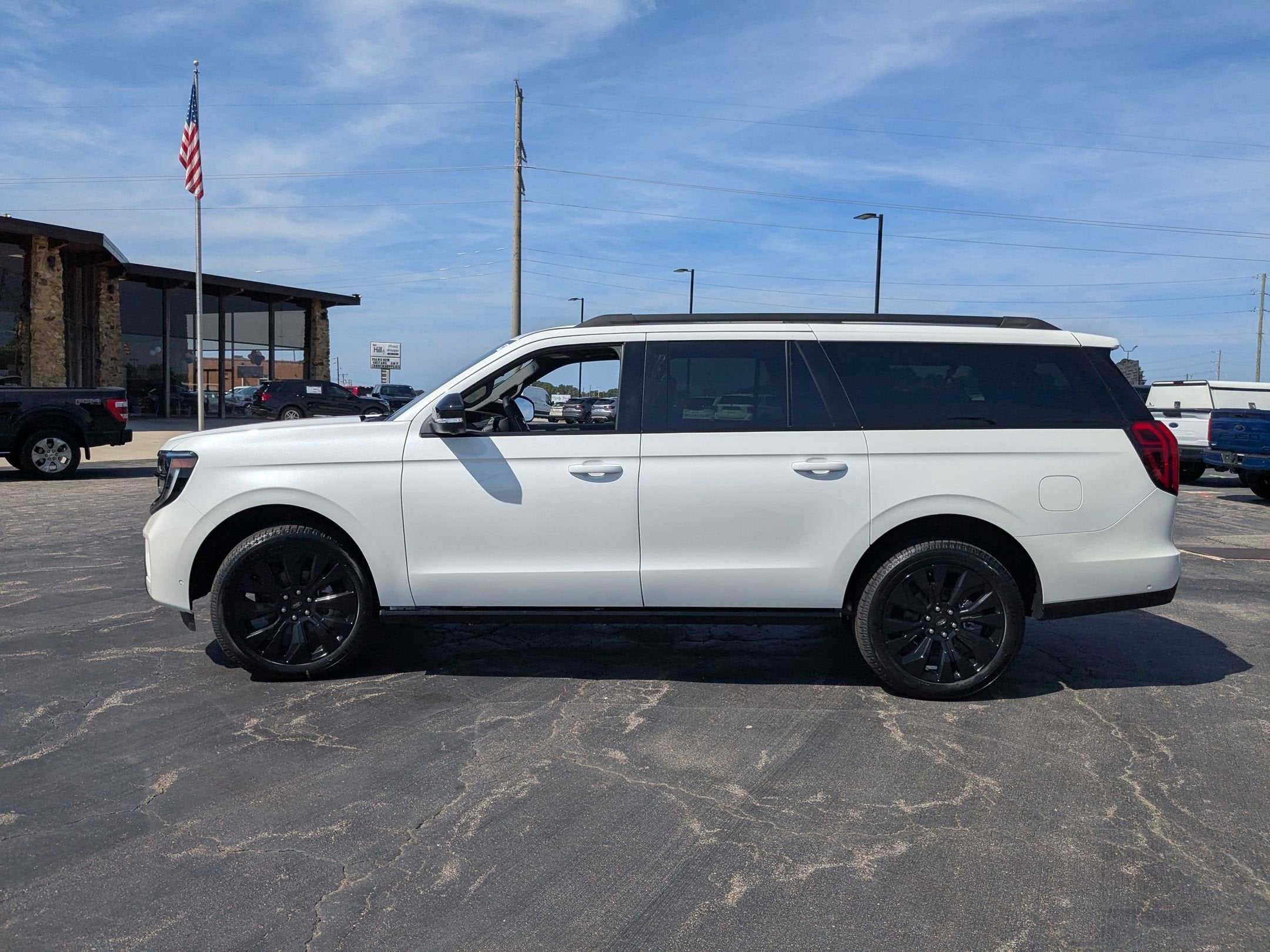 2025 Ford Expedition Max Platinum