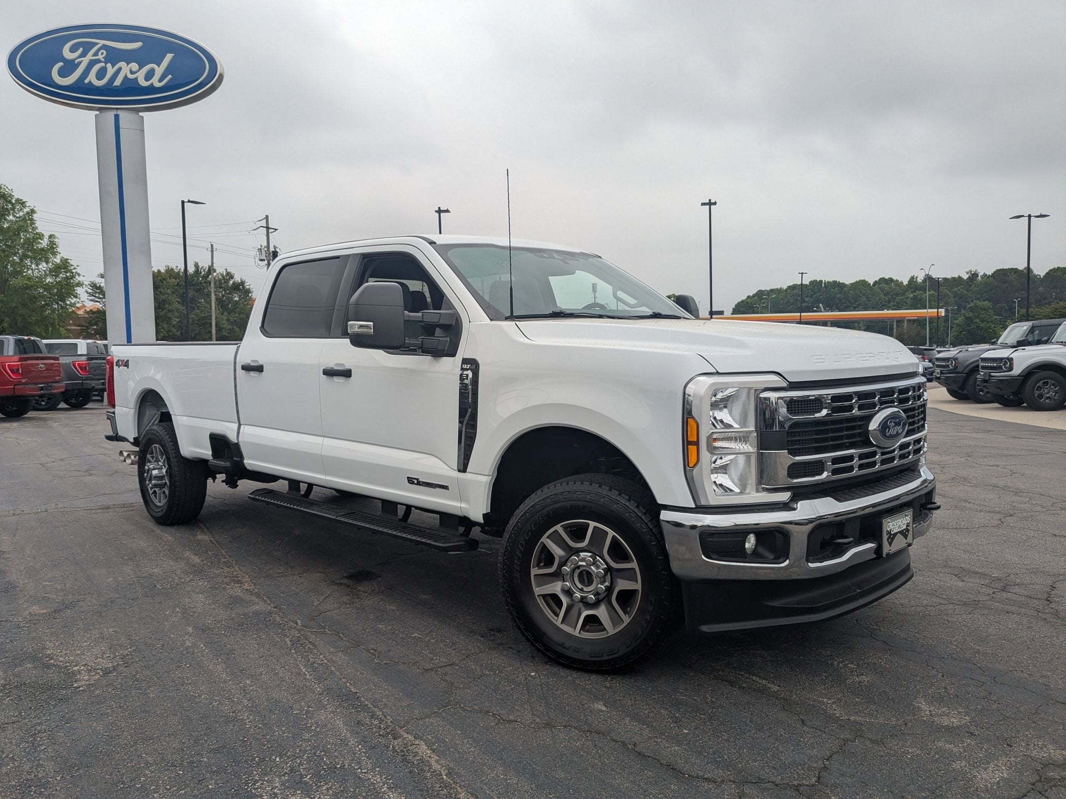 2025 Ford F-350 XLT 4x4 Crew Cab 8' Box SRW's photo
