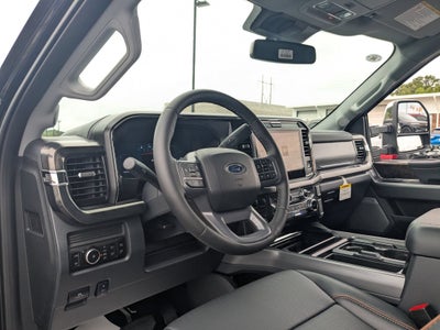 2026 Ford Super Duty F-350 DRW LARIAT