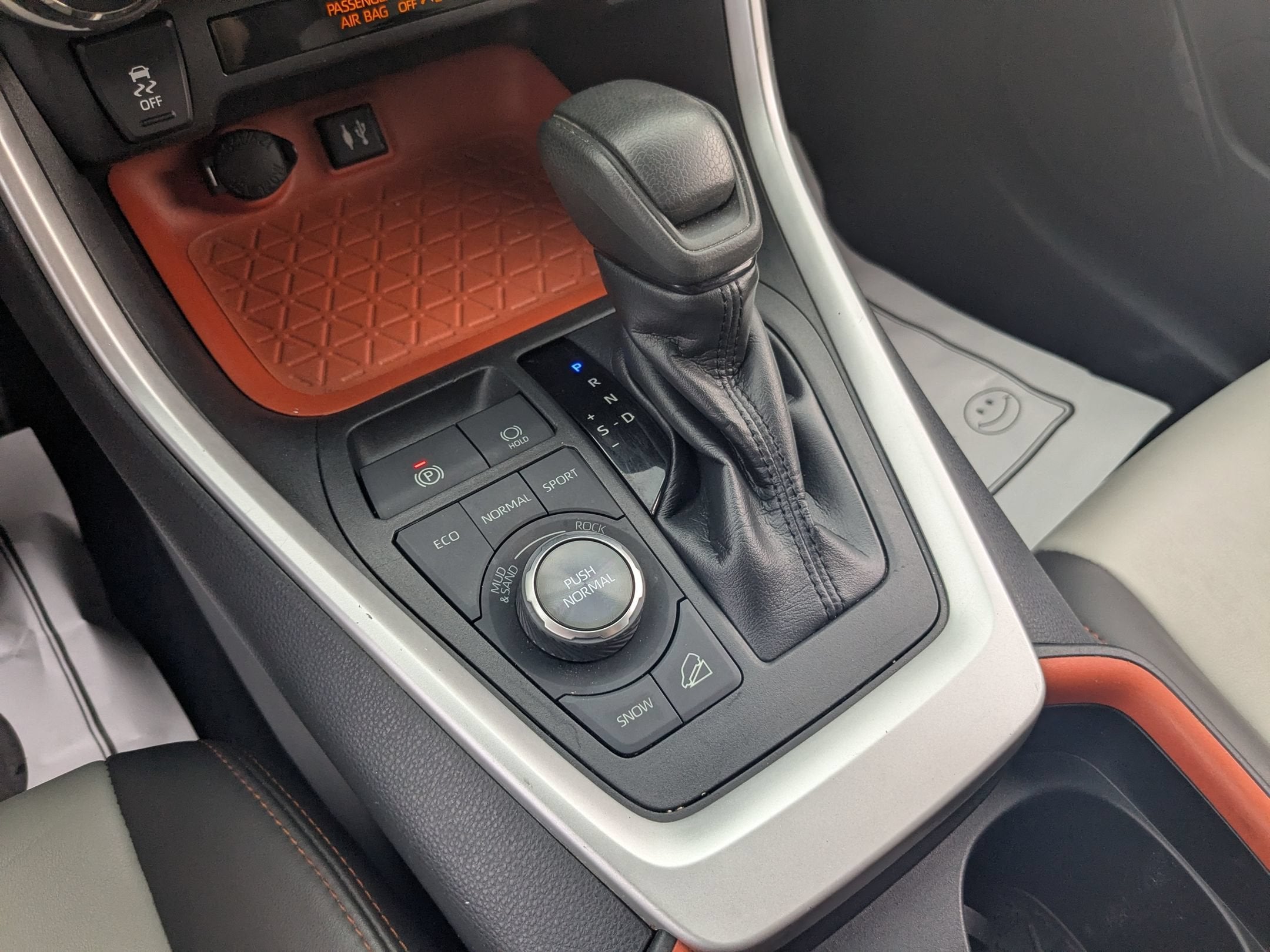 2019 Toyota RAV4 Adventure - Photo 25