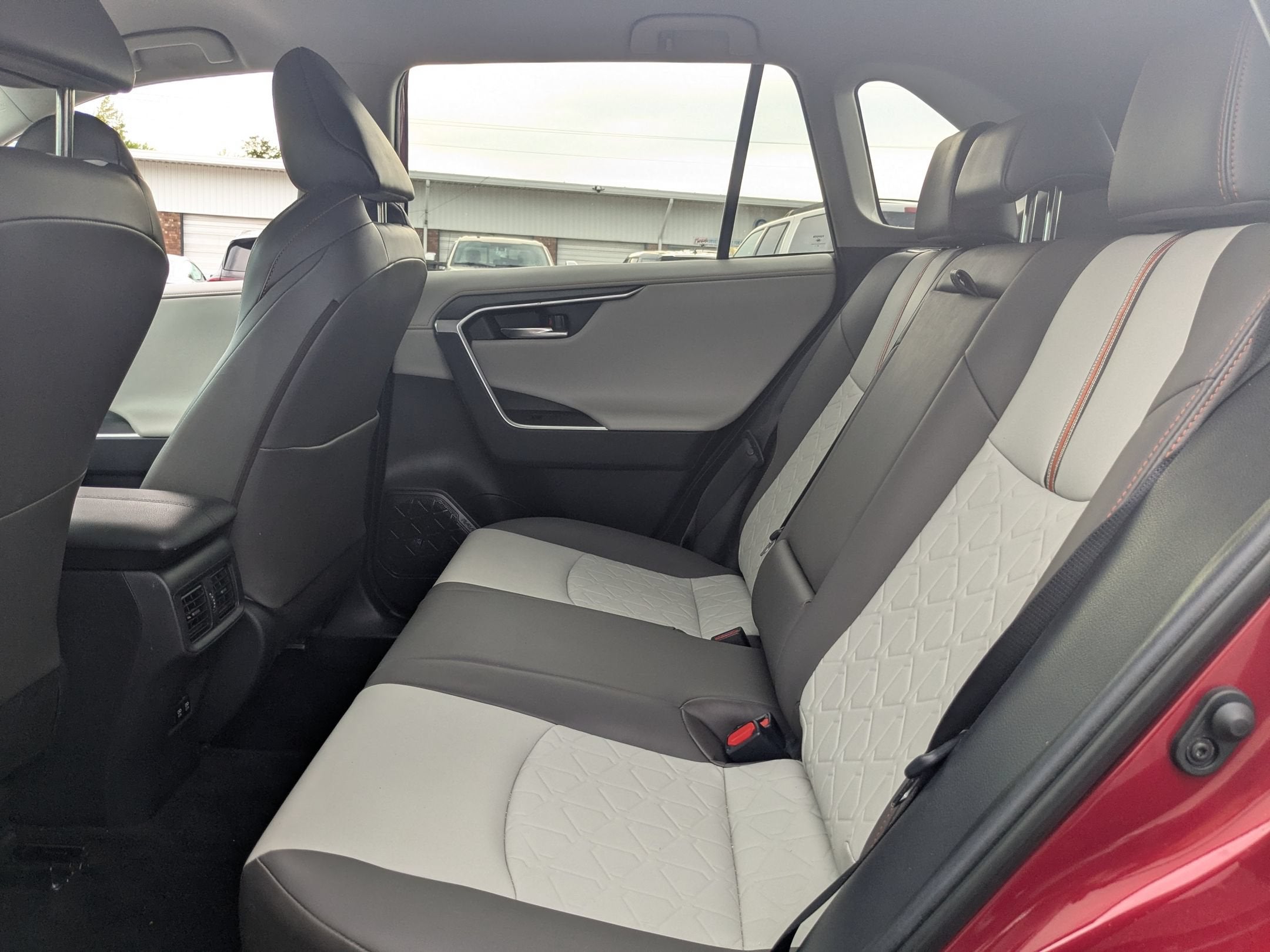 2019 Toyota RAV4 Adventure - Photo 28