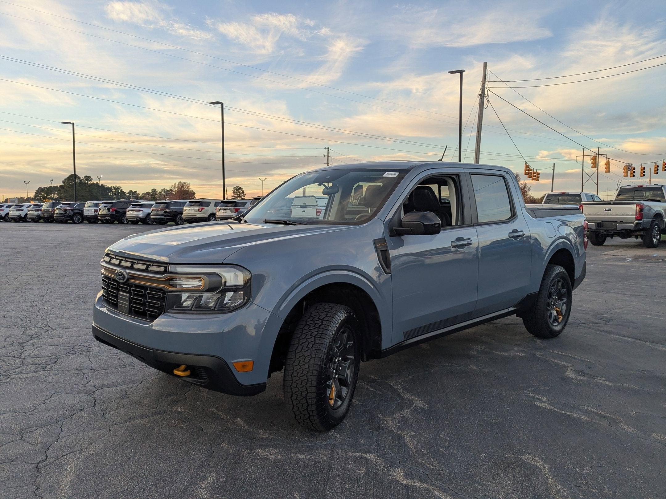 2024 Ford Maverick LARIAT Advanced