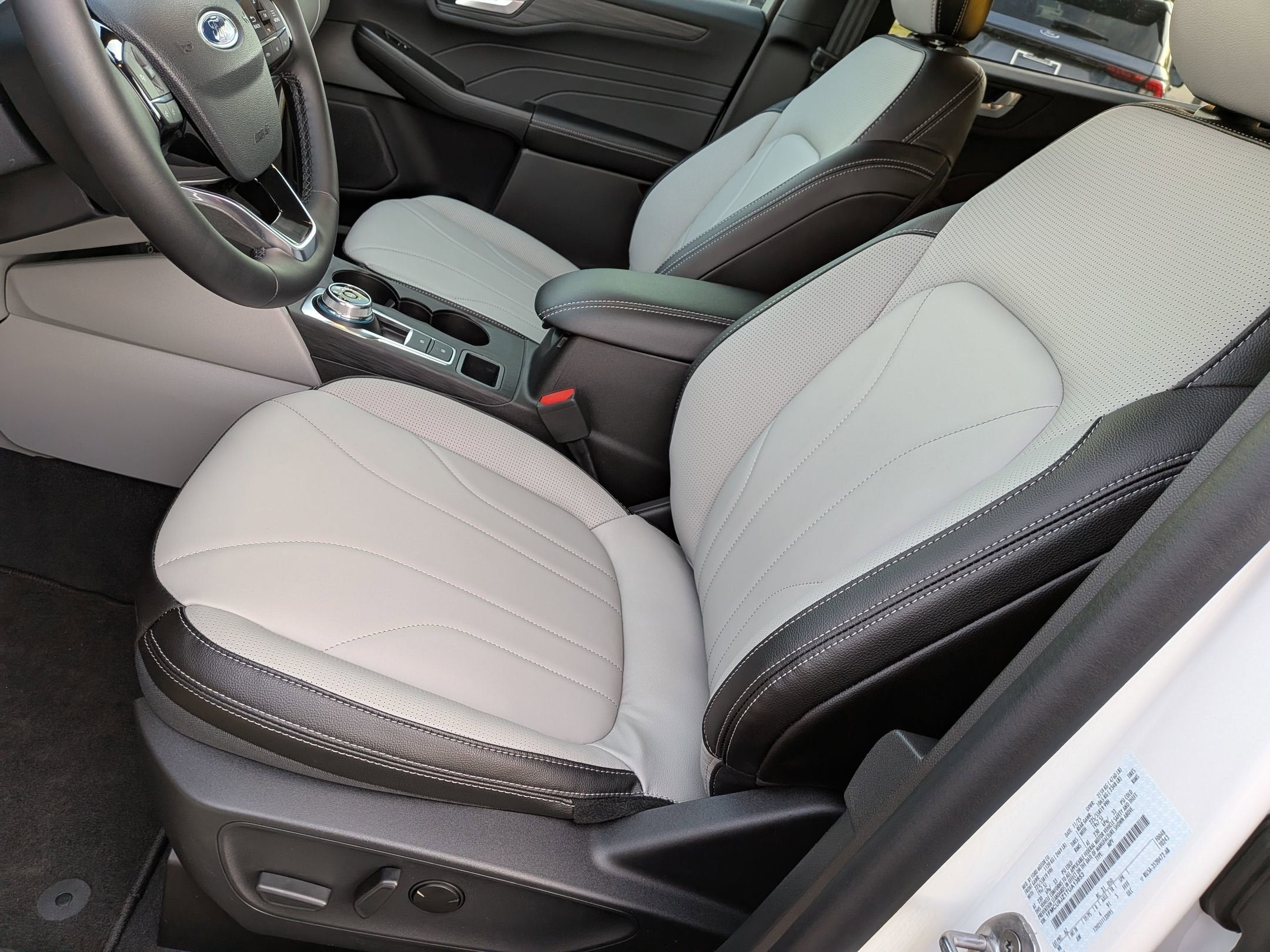 2026 Ford Escape Platinum