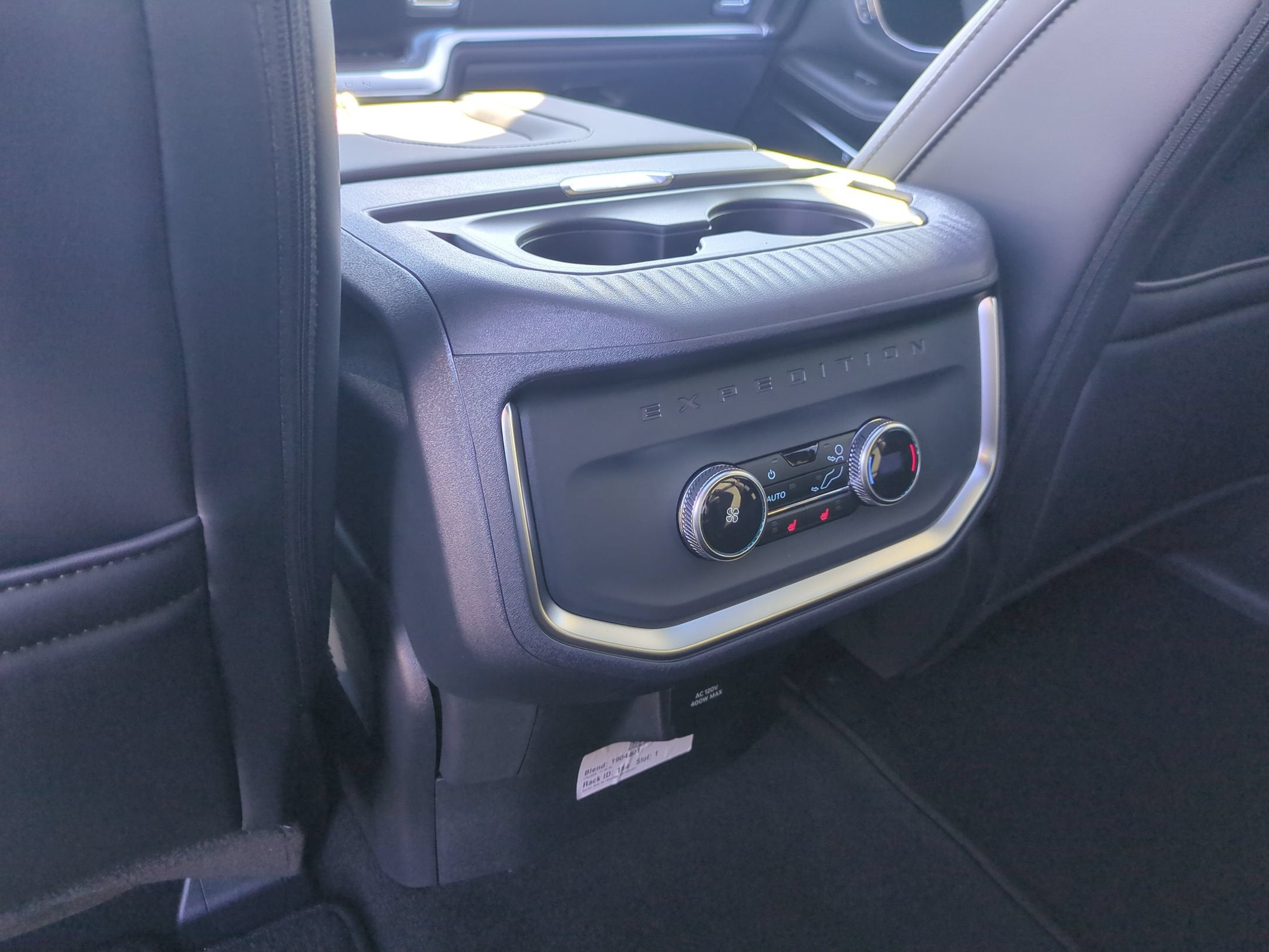 2027 Ford Expedition Platinum