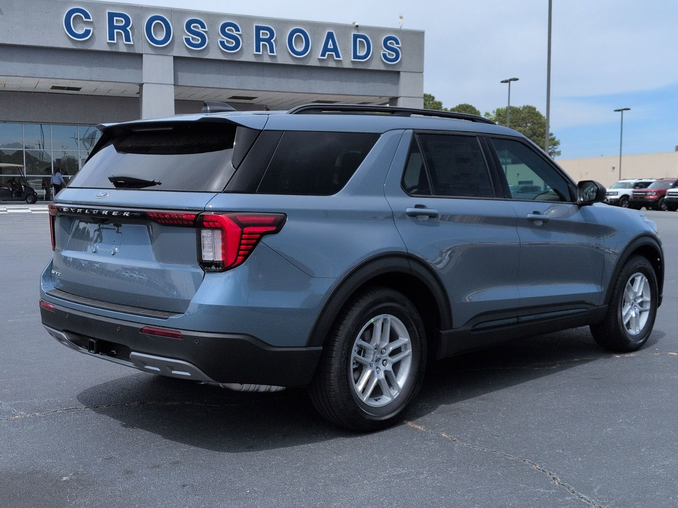 2026 Ford Explorer Active w/200A Pkg