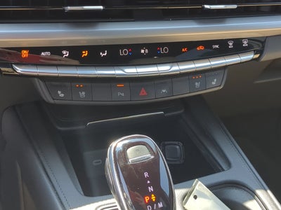 2024 Cadillac XT4 FWD Premium Luxury