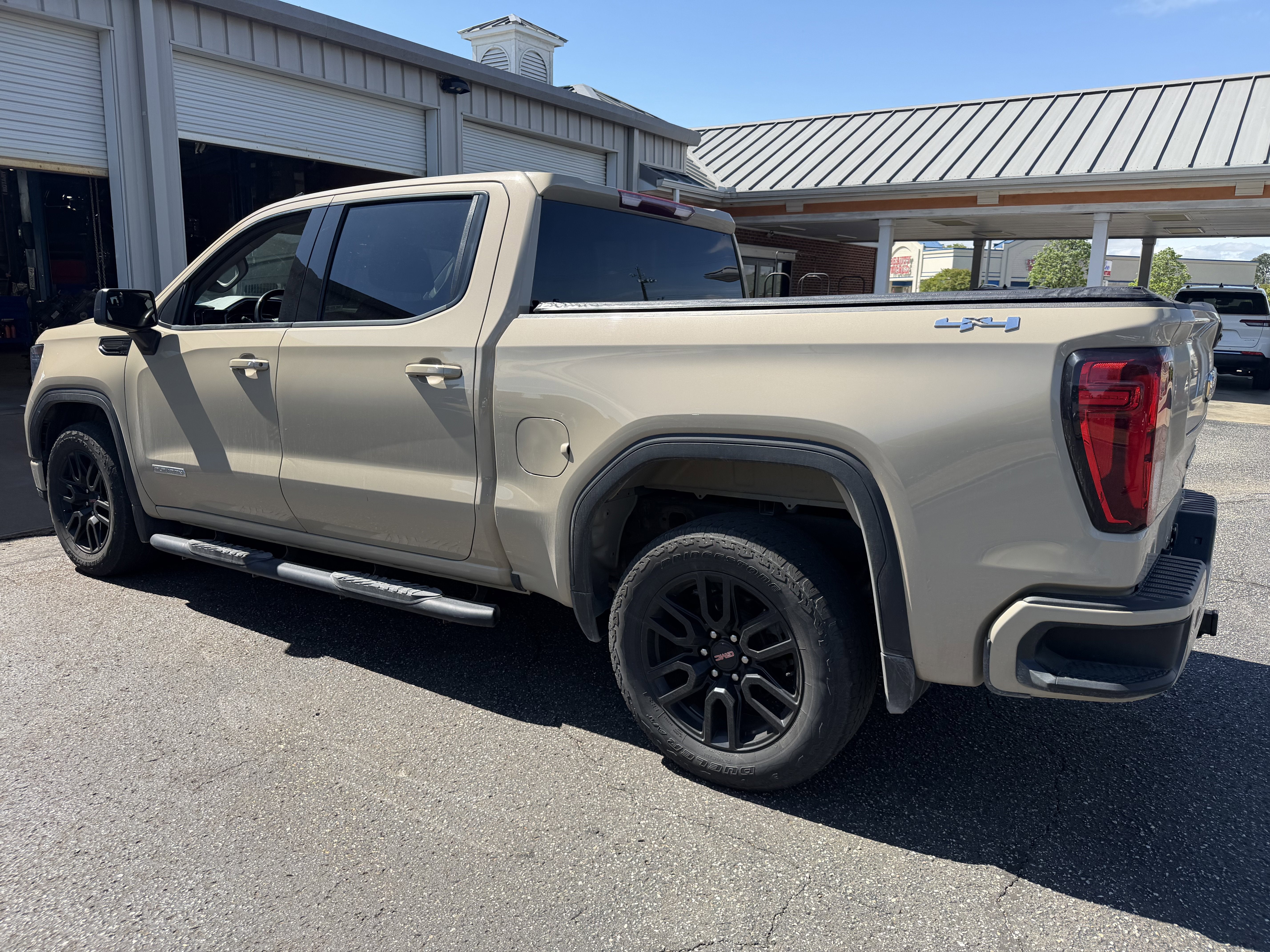 2022 GMC Sierra 1500 Elevation