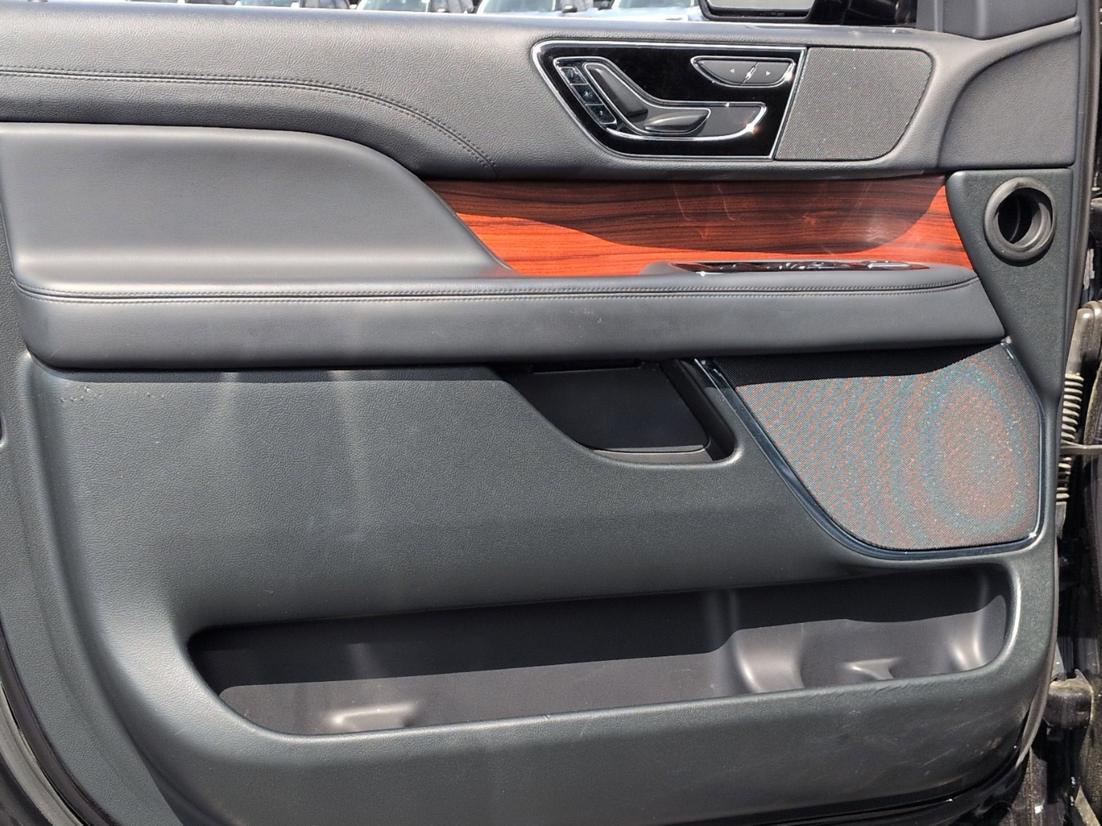2024 Lincoln Navigator Premiere