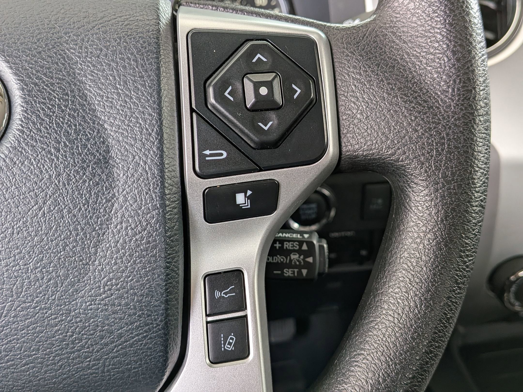 2020 Toyota Tundra 4WD SR5